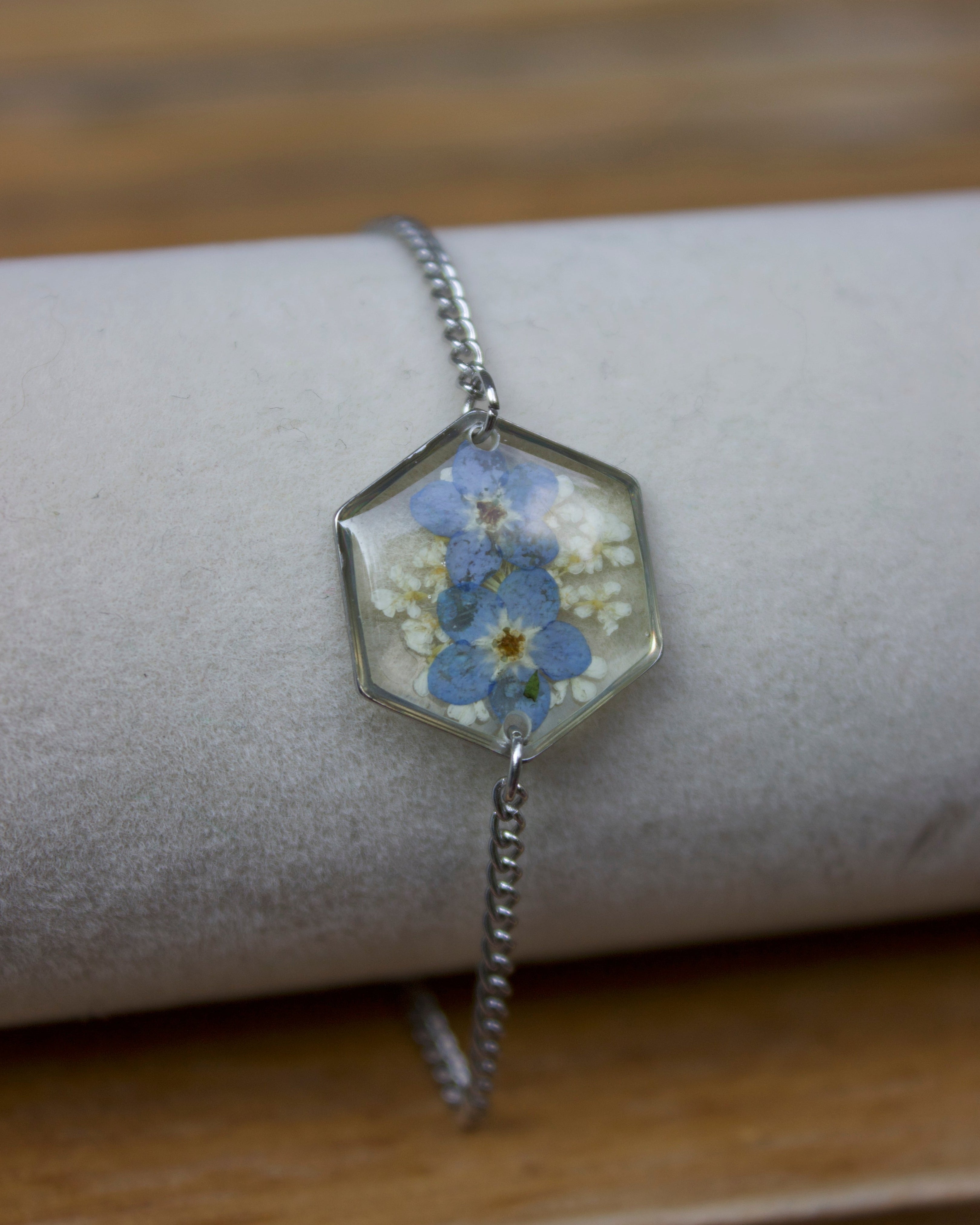 Pressed Forget-me-not Hexagon Bracelet (Silver)