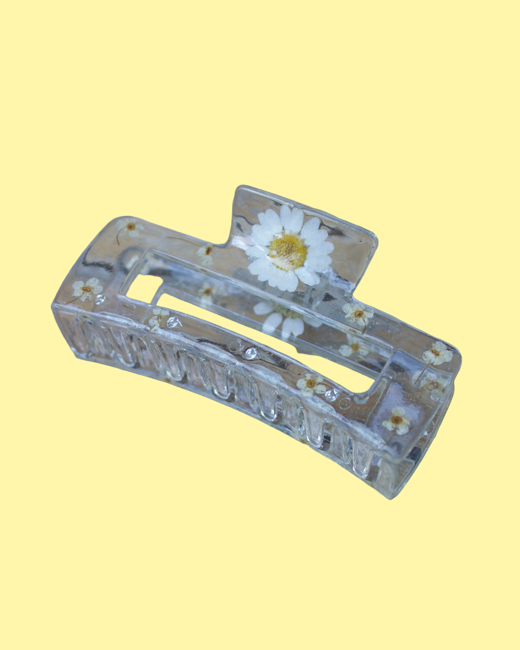 Pressed Daisy Hair Claw Clip