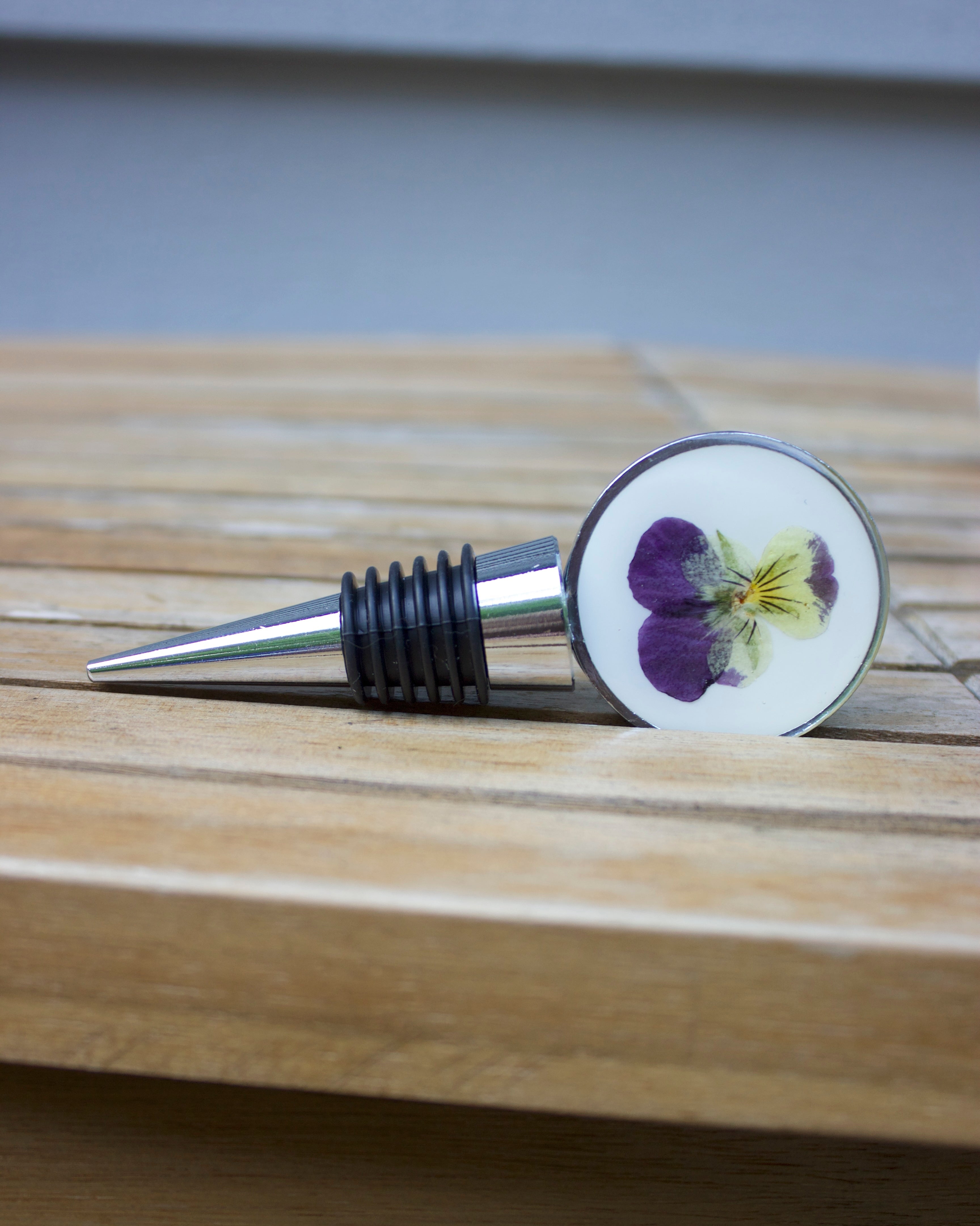 Viola Wine Stopper